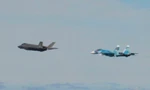 Tiêm kích tàng hình F-35 Ý áp sát máy bay quân sự Nga trên Biển Baltic