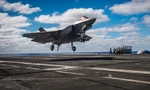 Tiêm kích tàng hình F-35 lao thẳng xuống đất, bốc cháy dữ dội