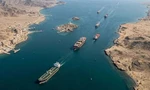 Số lượng tàu thuyền đi qua eo biển Hormuz đang tăng lên