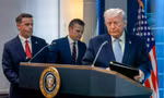 Tổng thống Trump họp khẩn với đội ngũ an ninh, cân nhắc tấn công Iran
