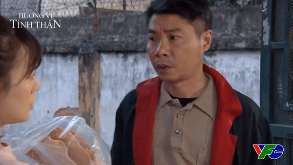 Phương Oanh vặn vẹo bố Tuấn (NSND Công Lý)