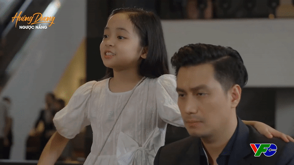 Mẹ con Cami "bán" Hoàng cho Minh