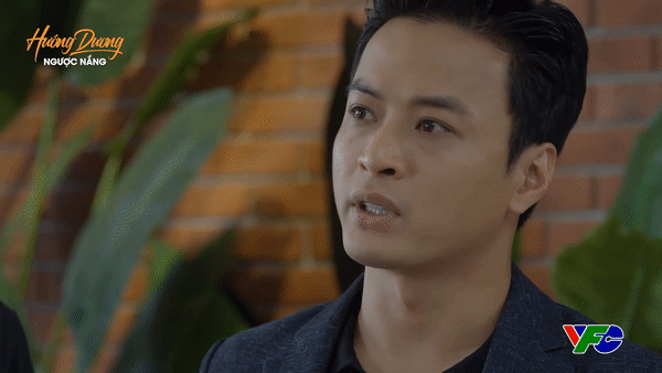 Kiên (Hồng Đăng) lôi kéo Trí bằng tuổi thơ đáng thương Kiên (Hồng Đăng) lôi kéo Trí bằng tuổi thơ đáng thương