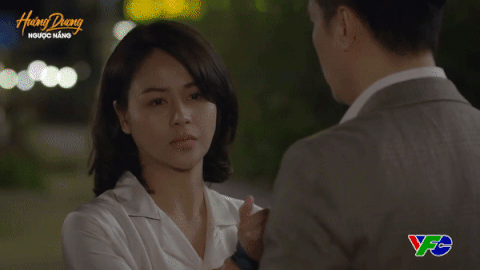 Hoàng (Việt Anh) đề nghị Minh (Lương Thu Trang) cho ôm thêm lần nữa