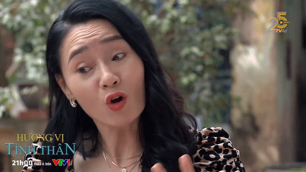 Mẹ Long vẫn ngây thơ coi mẹ Thy là bạn thân Mẹ Long vẫn ngây thơ coi mẹ Thy là bạn thân