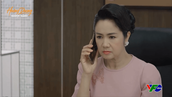 Hai con gái xúi mẹ tới nhà nấu cháo cho ông Quân