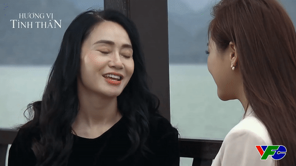 Khánh Thy (Thu Quỳnh) tìm mọi cách lấy lòng mẹ giám đốc Khánh Thy (Thu Quỳnh) tìm mọi cách lấy lòng mẹ giám đốc