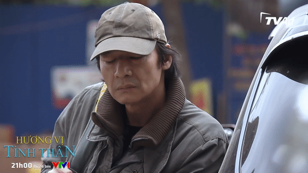 Ông Sinh luôn theo sát con gái Ông Sinh luôn theo sát con gái