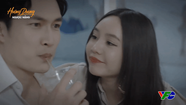 Nụ hôn bất ngờ khiến Trí có xao động Nụ hôn bất ngờ khiến Trí có xao động