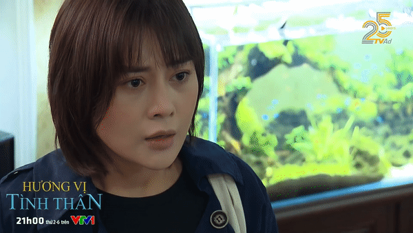 Phương Nam (Phương Oanh) mơ hồ cảm nhận về sự xuất hiện của bố đẻ