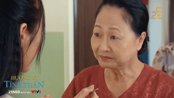 Nga tìm cách lấy lòng bà Dần Nga tìm cách lấy lòng bà Dần