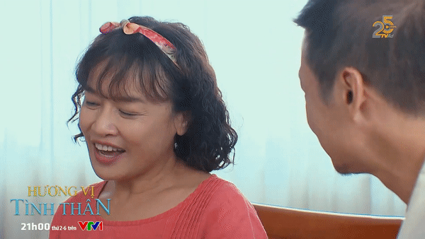 Bà Bích ở phần 2 vẫn ồn ào và lắm khi vẫn khiến cuộc sống của Nam bị đảo lộn Bà Bích ở phần 2 vẫn ồn ào và lắm khi vẫn khiến cuộc sống của Nam bị đảo lộn