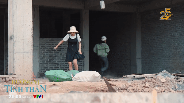 Khán giả bình luận hài hước về tai nạn của Diệp Khán giả bình luận hài hước về tai nạn của Diệp