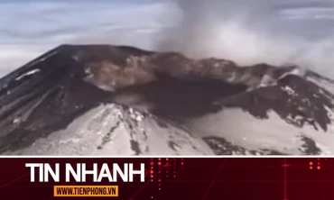 TIN NHANH: Núi lửa phun trào sau động đất ở Nga; U23 Indonesia thua trận, 22 CĐV bị bắt
