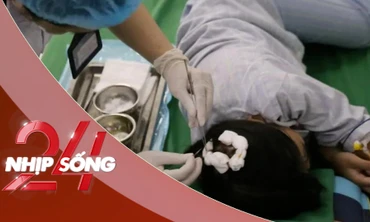 NHỊP SỐNG 24: Vụ bé gái lớp 5 bị cha dượng bạo hành - dấu hiệu của tội giết người 