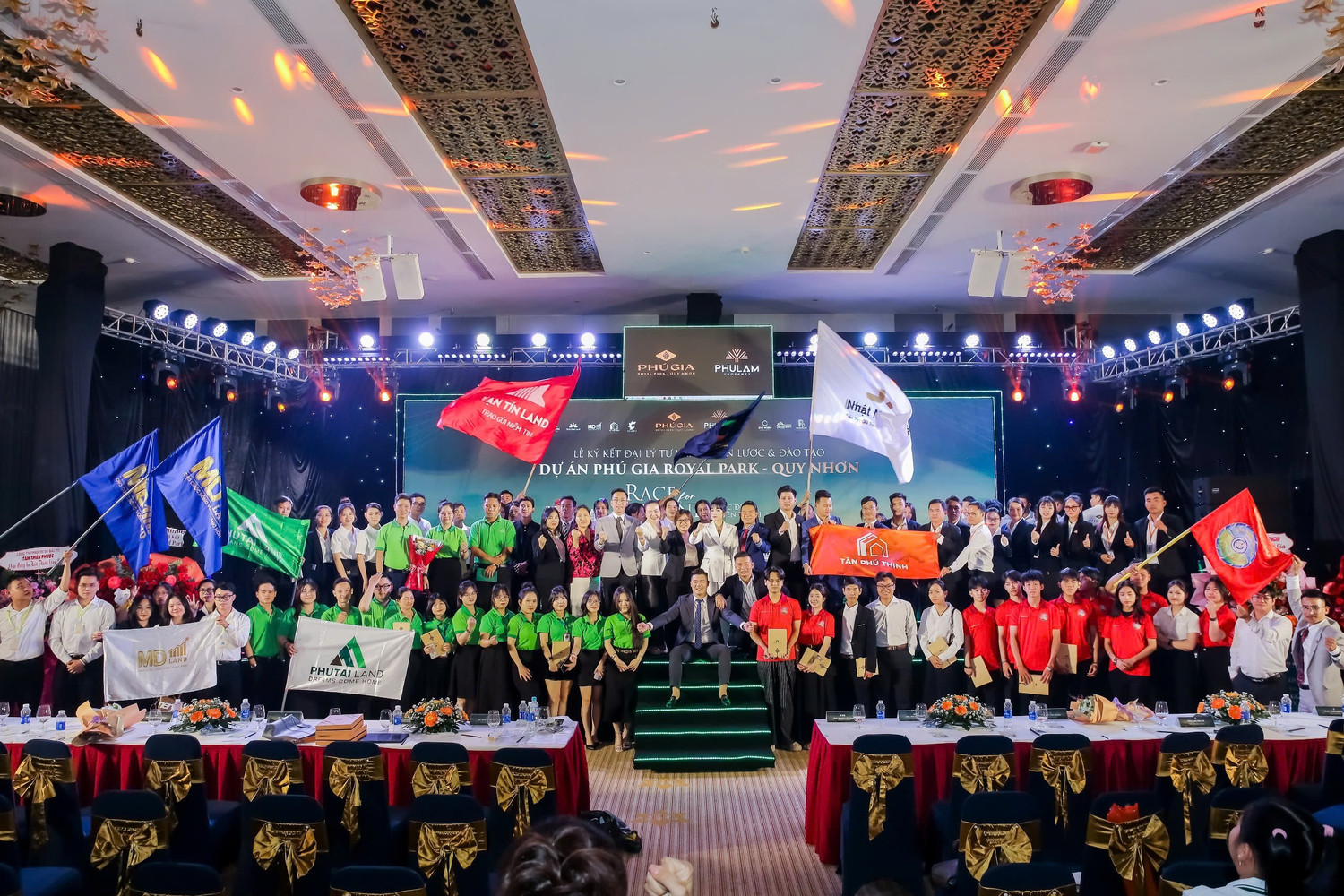 ‘Cú hích’ từ sự kiện KICK-OFF hợp tác đại lý chiến lược của Phú Gia