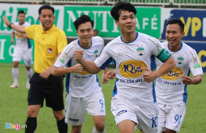 Công Phượng ghi bàn nhưng HAGL vẫn không thắng được Quảng Nam.