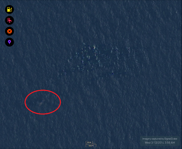 Tàu Hi Lạp phát hiện mảnh vỡ và hành lý ở Malacca