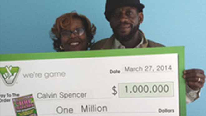 Anh Anh Zatera Spencer và vợ Calvin