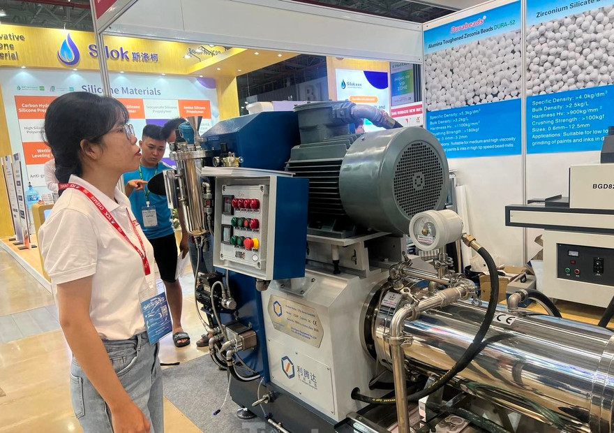 Doanh nghiệp ngành công nghiệp hỗ trợ tham gia hội chợ để tìm kiếm khách hàng, thị trường (ảnh: U.P)