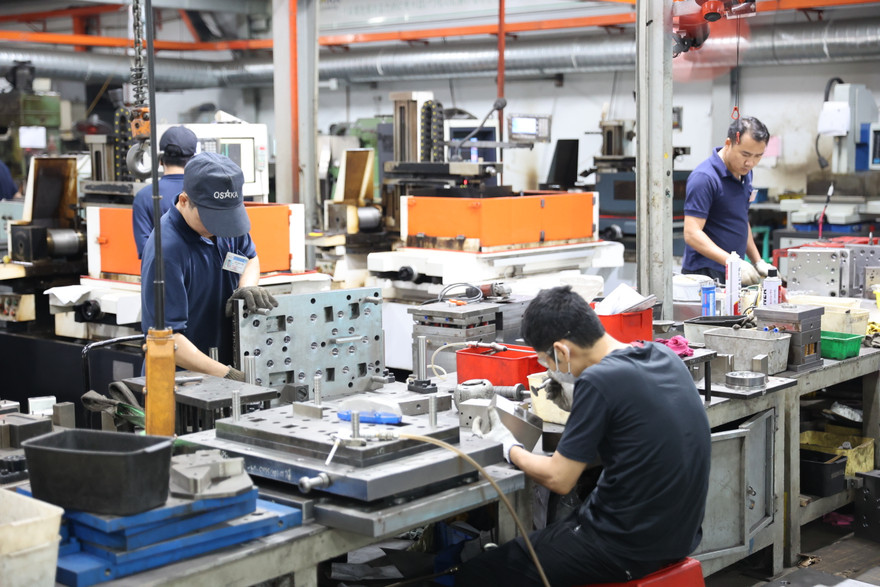 Đề xuất nhiều giải pháp thúc đẩy sản xuất công nghiệp bứt tốc