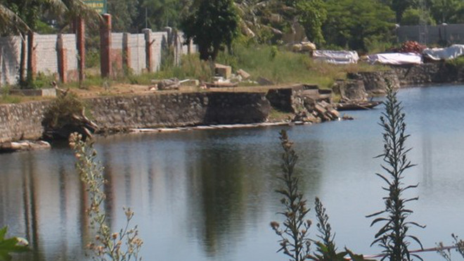 Hồ nước nơi ba học sinh chết đuối