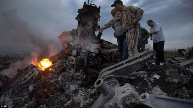 Hiện trường vụ máy bay gặp nạn