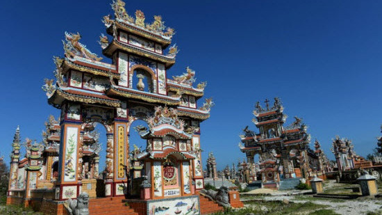 Một ngôi mộ ở An Bằng