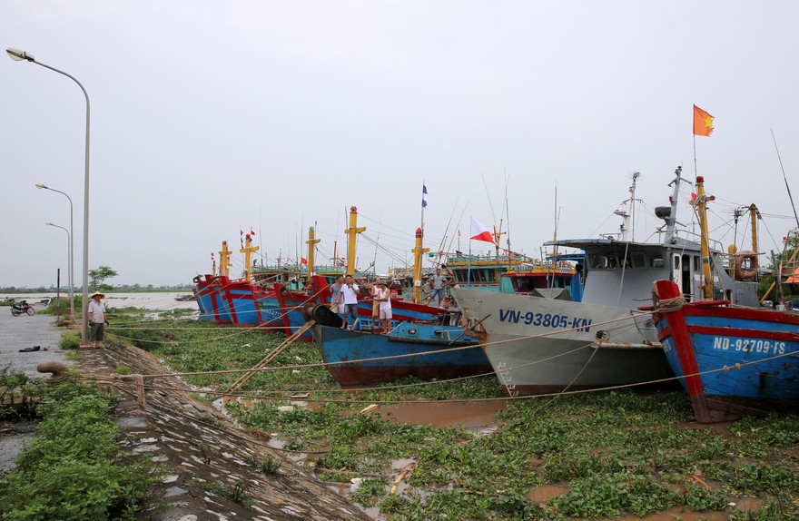 Ban chỉ đạo Trung ương về Phòng chống thiên tai yêu cầu các địa phương phải hoàn tất các phương án phòng chống bão số 2 trước 17 giờ, ngày 16/7