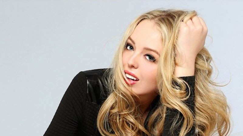 Ái nữ xinh đẹp Tiffany của ông Donald Trump