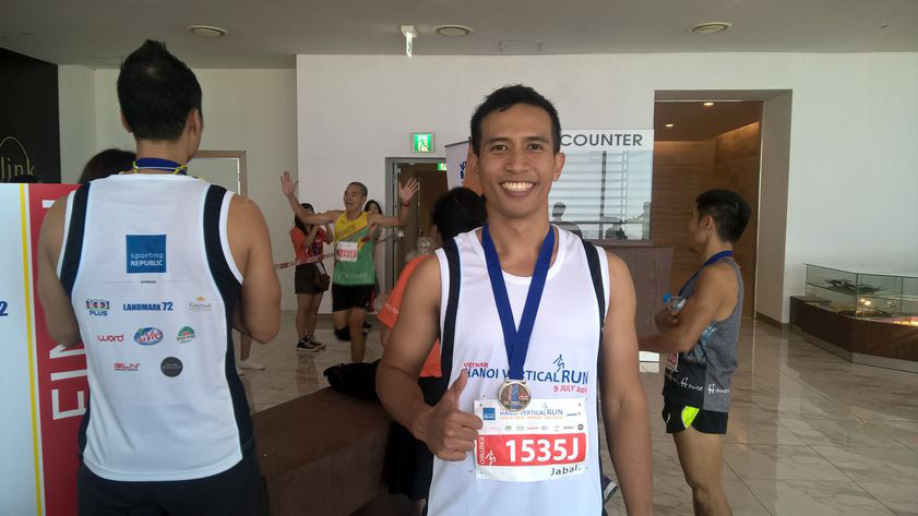 Một VĐV tham dự cuộc đua