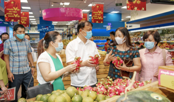 Theo Bộ Công Thương, hiện các địa phương đang áp dụng không thống nhất về các loại hàng hóa thiết yếu, gây ảnh hưởng đến việc lưu thông 