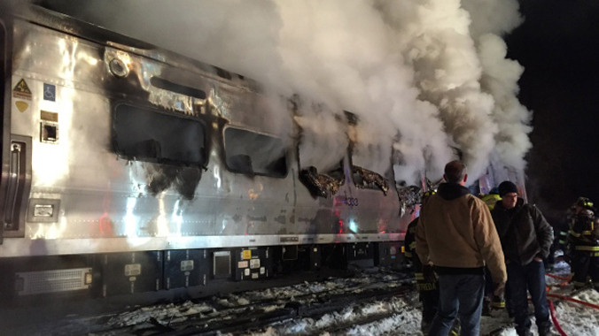 Phần tàu bị thiêu cháy. Ảnh: CBC