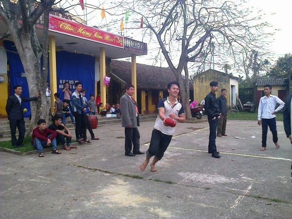 Hội vật cù - lễ xông đất đầu năm