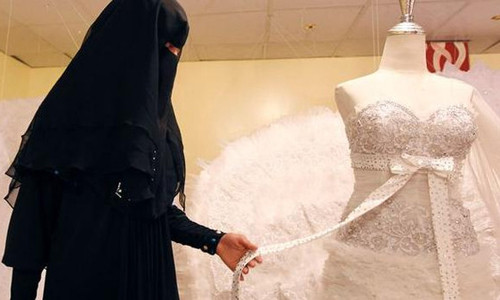 Áo bắt giữ hai 'cô dâu thánh chiến'