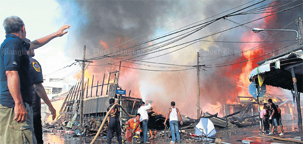 Bốn vụ nổ khiến 2 người thiệt mạng và nhiều người khác bị thương