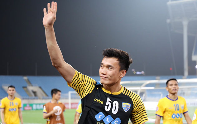 Bùi Tiến Dũng tìm bến đỗ mới sau khi thanh lý hợp đồng với CLB bóng đá Thanh Hóa. Ảnh: Zing