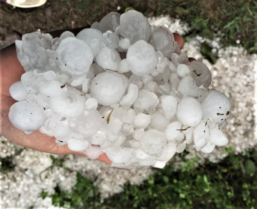 Mưa đá, dông lốc liên tục gây thiệt hại nặng ở các tỉnh miền núi phía Bắc