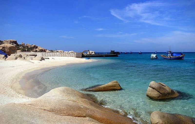 Bộ NN&PTNT việc nhấn chìm 1 triệu m3 bùn cát xuống biển Bình Thuận sẽ ảnh hưởng rất lớn đến khu bảo tồn biển Hòn Cau