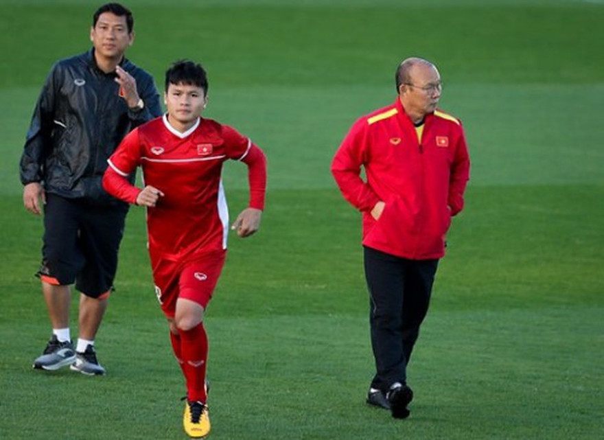 HLV Park Hang Seo tin Quang Hải không thua kém gì Chanathip Songkrasin của Thái Lan.