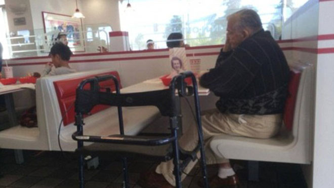 Chuyện tình xúc động của cụ ông 'chung thủy nhất nước Mỹ'