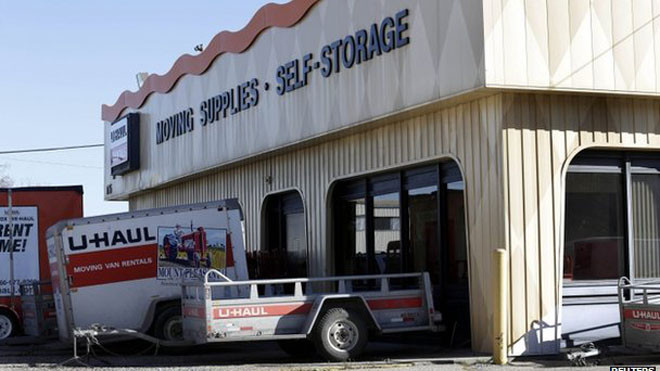 Hãi hùng phát hiện 4 thi thể trẻ sơ sinh trong kho