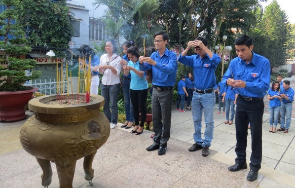Đoàn thanh niên phía Nam tưởng nhớ anh hùng Nguyễn Văn Trỗi