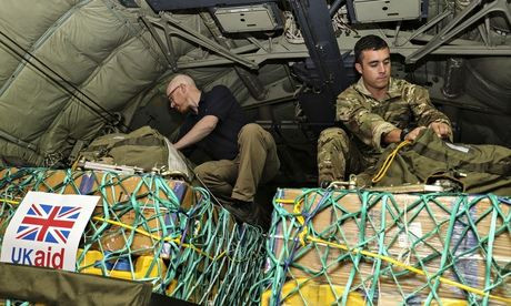 Hàng cứu trợ của Anh cho người Yazidi