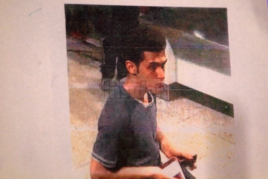 Pouria Nour Mohammad Mahread, 19 tuổi, người Iran dùng hộ chiếu ăn cắp lên chiếc máy bay mất tích