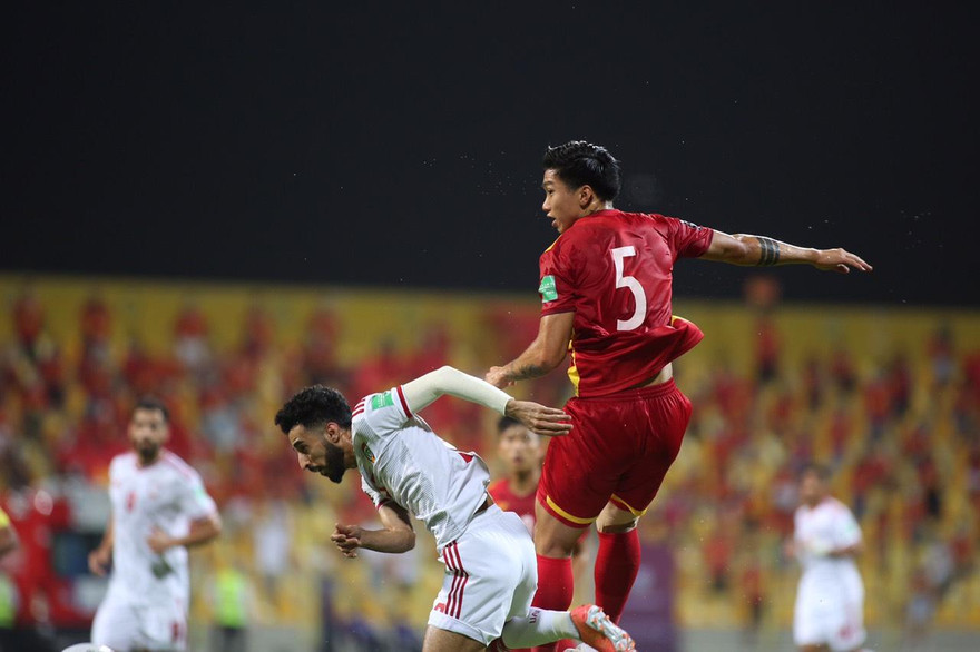 Đoàn Văn Hậu tái phát chấn thương ngay sau khi được ông Park triệu tập thi đấu ở Vòng loại thứ 2 World Cup 2022. (ảnh Hữu Phạm)