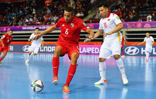 Đội tuyển futsal Việt Nam được thưởng 500 triệu đồng cho chiến thắng 3-2 trước Panama.