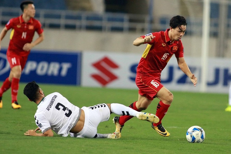 Công Phượng là cầu thủ duy nhất của HAGL có tên trong đội hình xuất phát trận đấu của Việt Nam với Afghanistan tối 14/11.