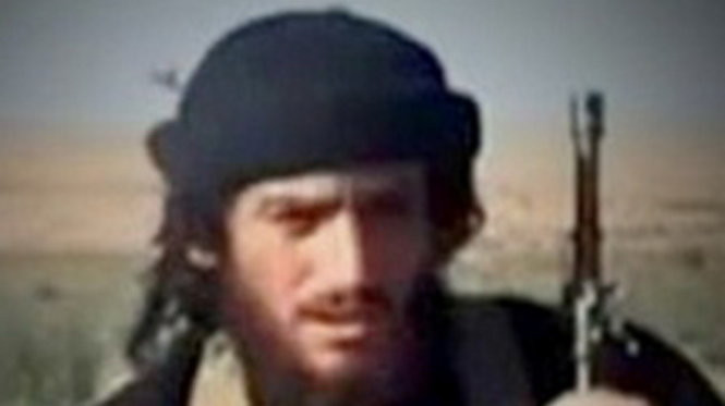 Người phát ngôn IS Abu Muhammad al-Adnani.