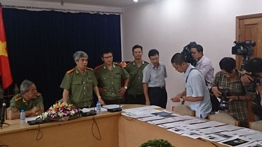 Xưng 'đại tướng' ăn theo tổ chức lừa đảo 'Hoa mai hội'